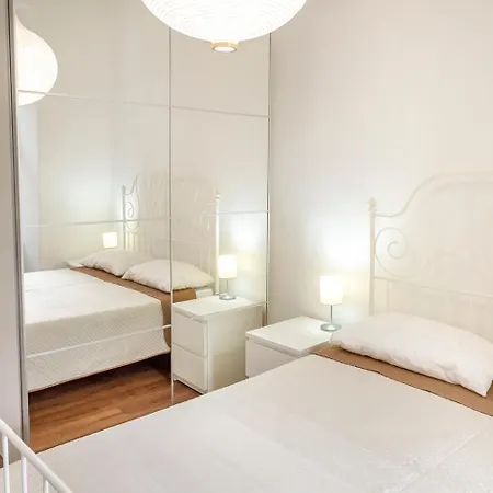 O01 - Osimo, Trilocale Ristrutturato In Centro Storico Apartment Osimo