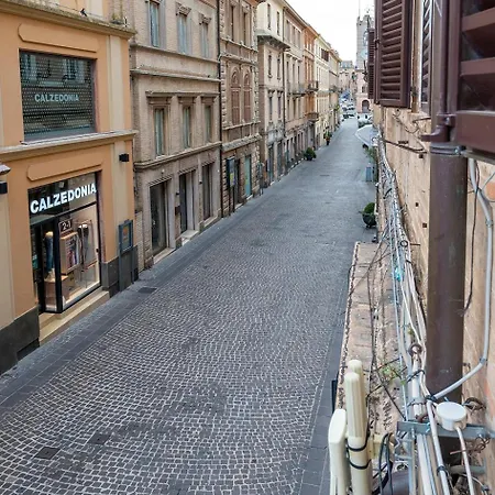 Apartment O01 - Osimo, Trilocale Ristrutturato In Centro Storico